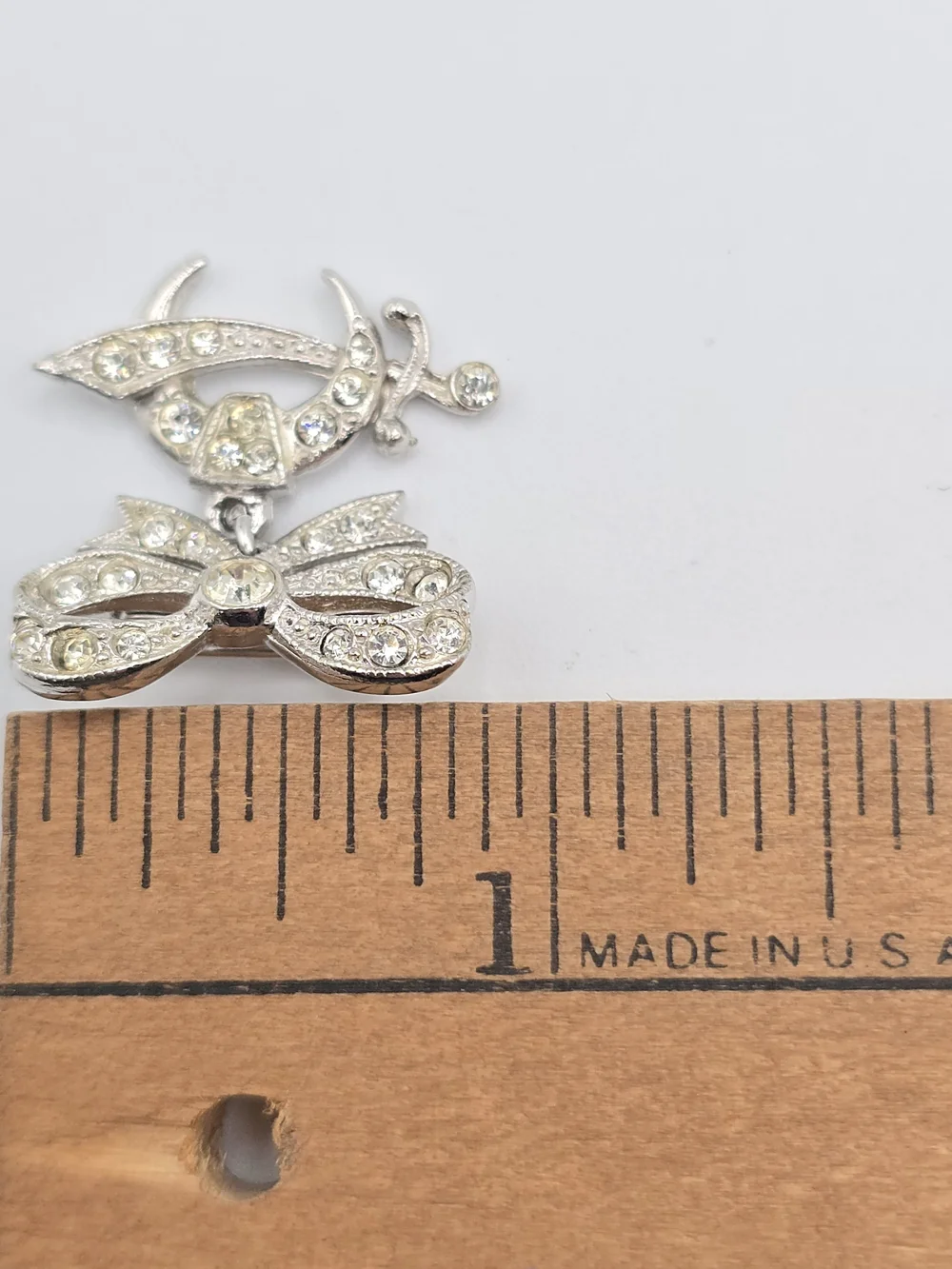 Vintage ORA Rhinestone Bow Shriners Scimitar Dangle Brooch Silver Tone Pin 1